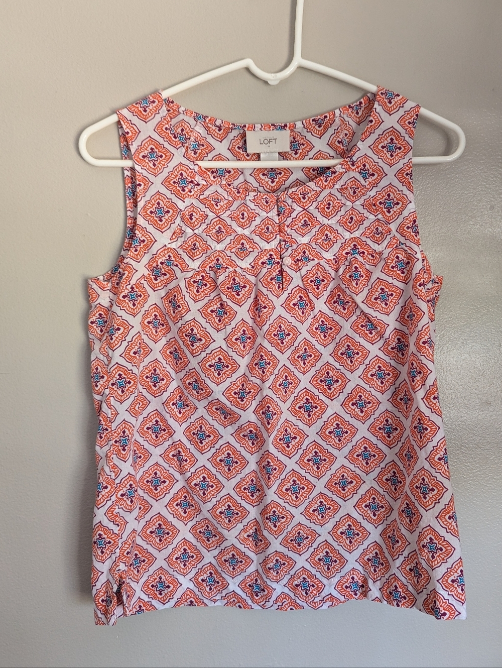 LOFT Pink and Orange Geometric Sleeveless Shell